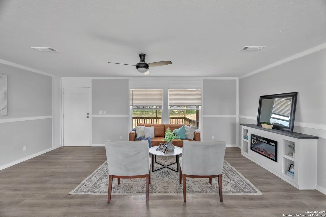 Photo of 330 County Road 325