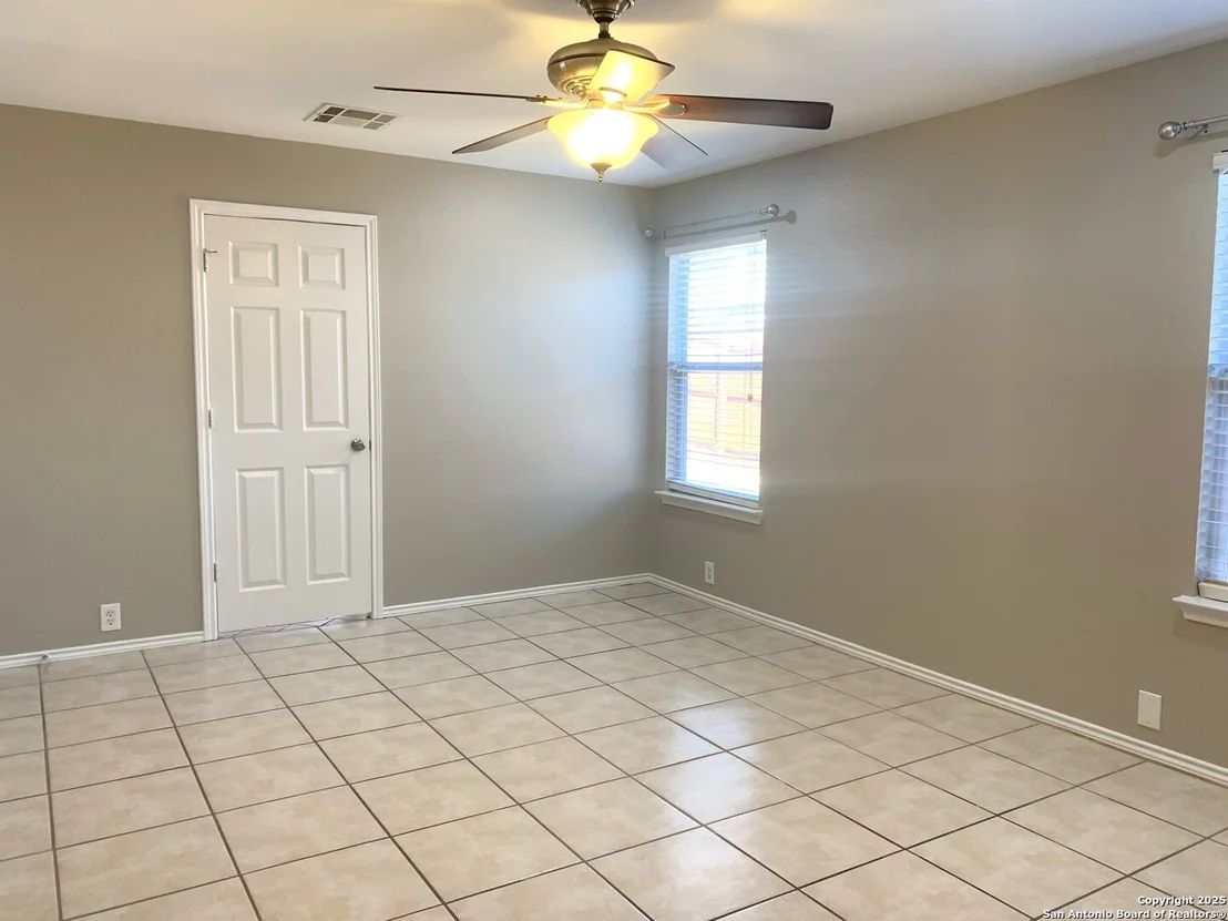 Photo of 1533 Rainy Brook