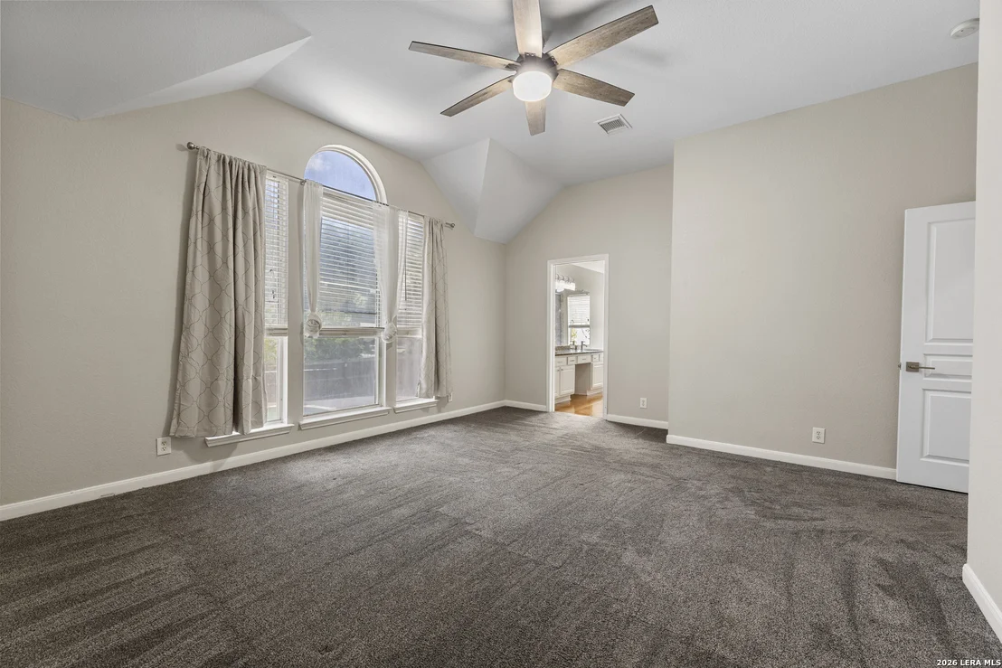 Photo of 2555 Crested Heights