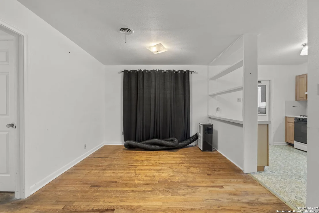 Photo of 926 Olney Drive