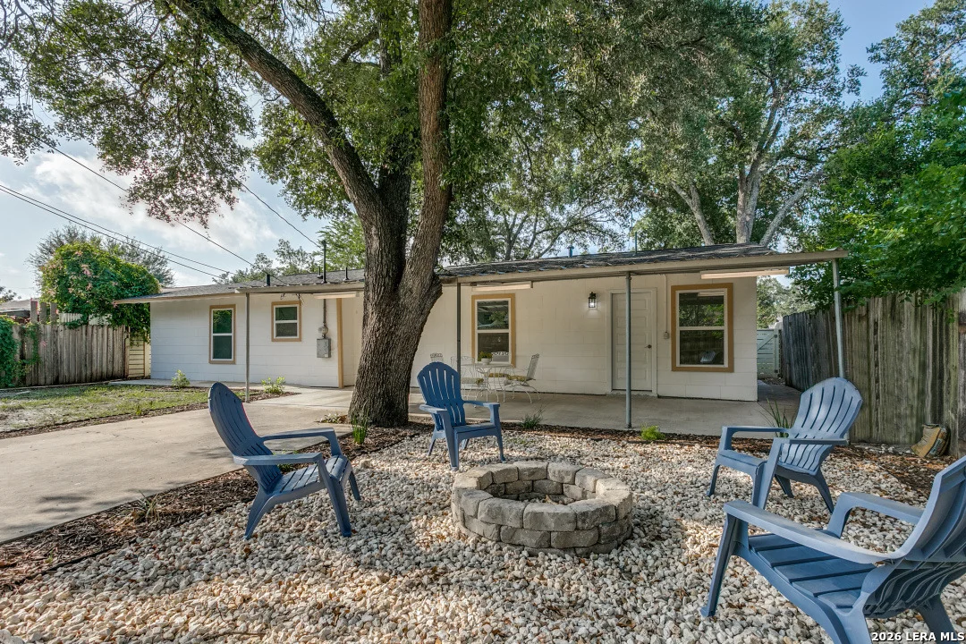 Photo of 451 Hialeah Ave