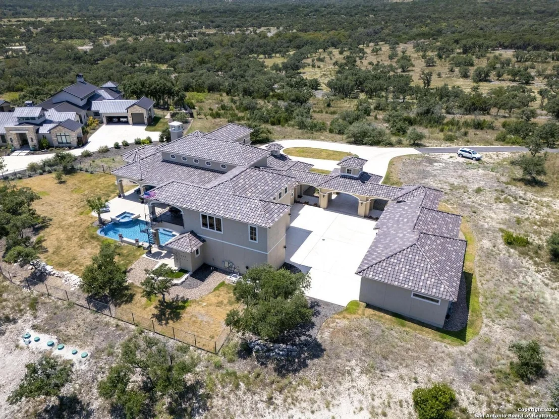 Photo of 11420 MONTELL PT