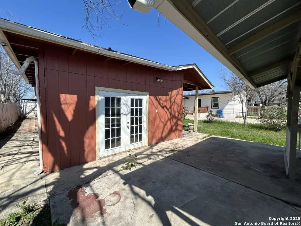 Photo of 1438 Drury