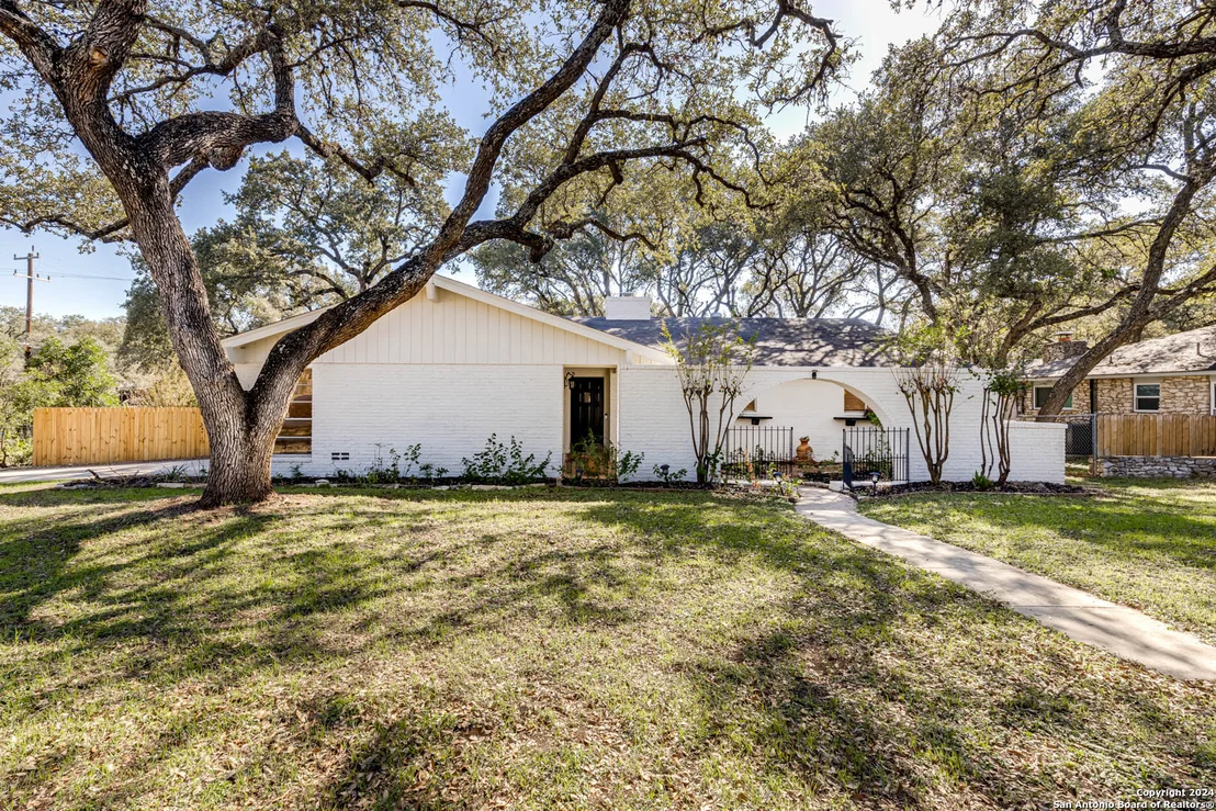 Photo of 1710 PARHAVEN DR
