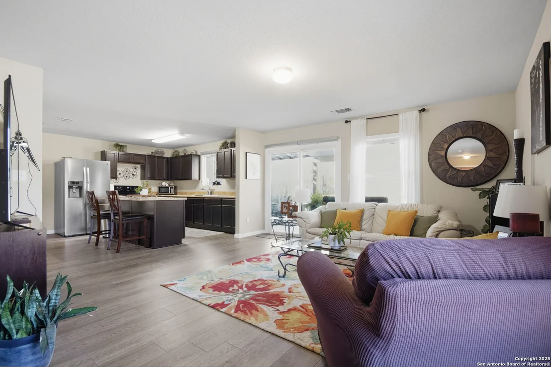 Photo of 3831 Hickory Arch