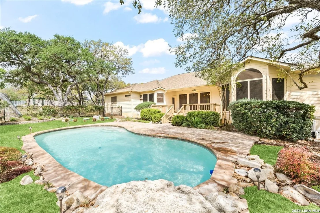 Photo of 4602 Scenic Cir