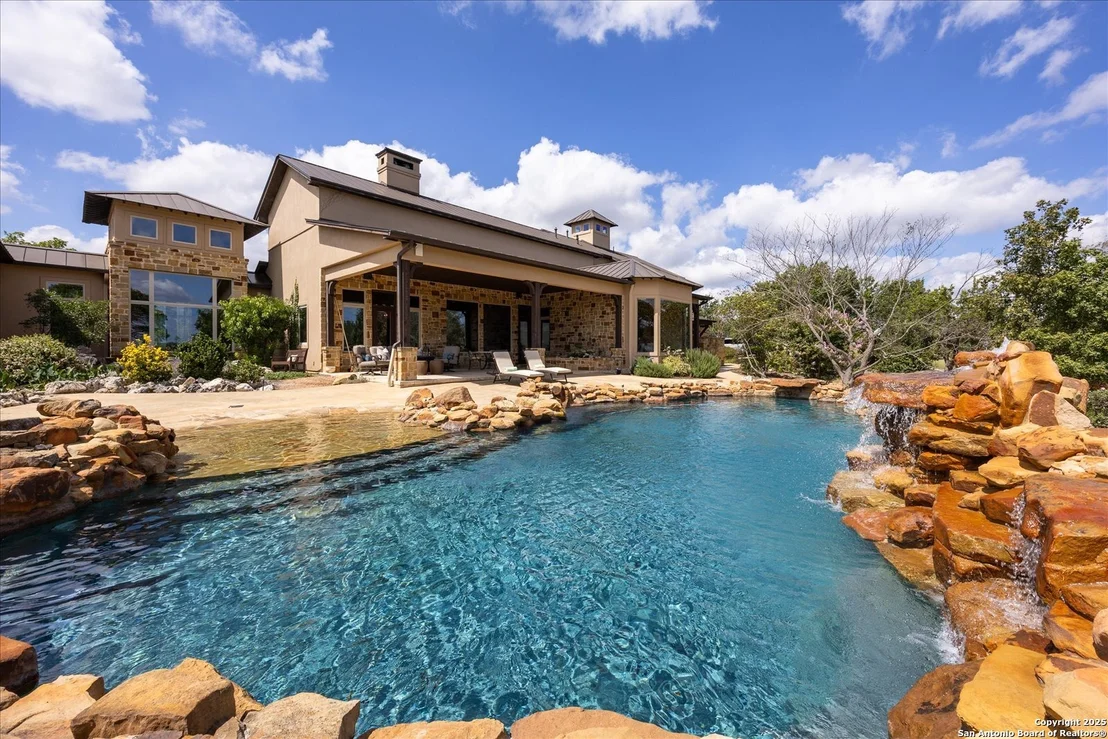 Photo of 210 Rio Cordillera