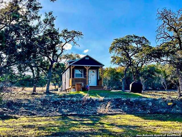 Photo of 1841 Oak Meadows