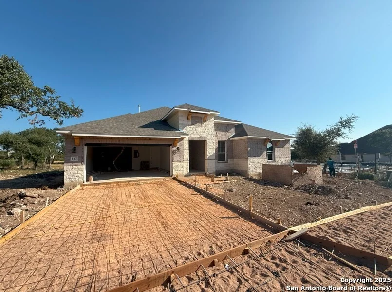 Photo of 117 Bigtooth Maple Ln