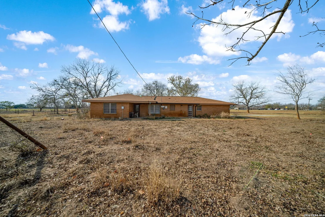Photo of 7414 us highway 281