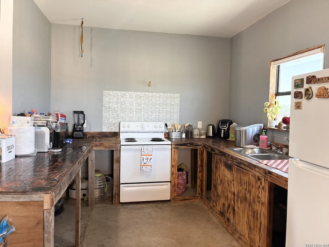 Photo of 614 Sunset