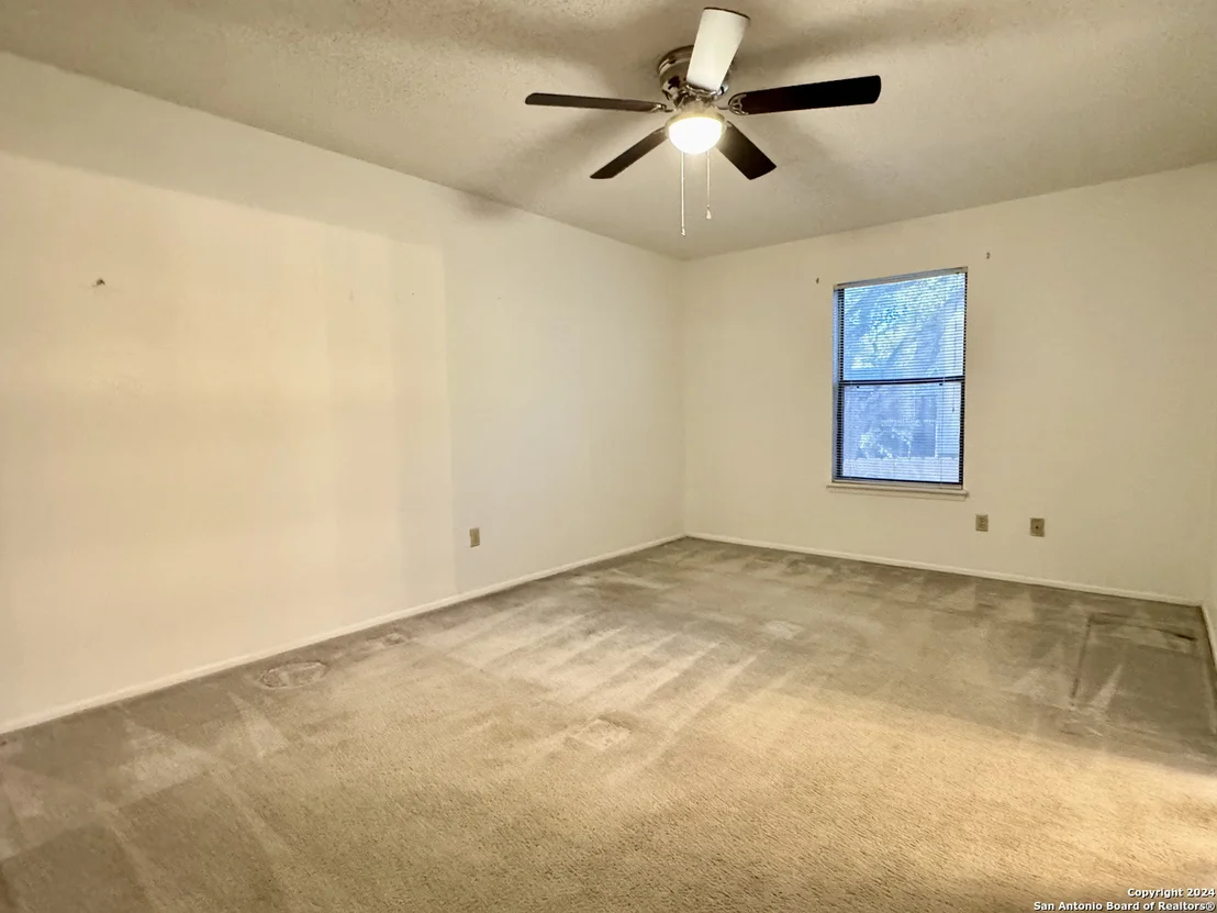 Photo of 16911 SPRINGHILL