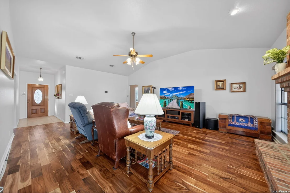 Photo of 125 County Road 4720