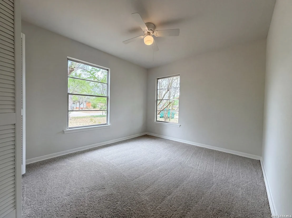 Photo of 125 Scott
