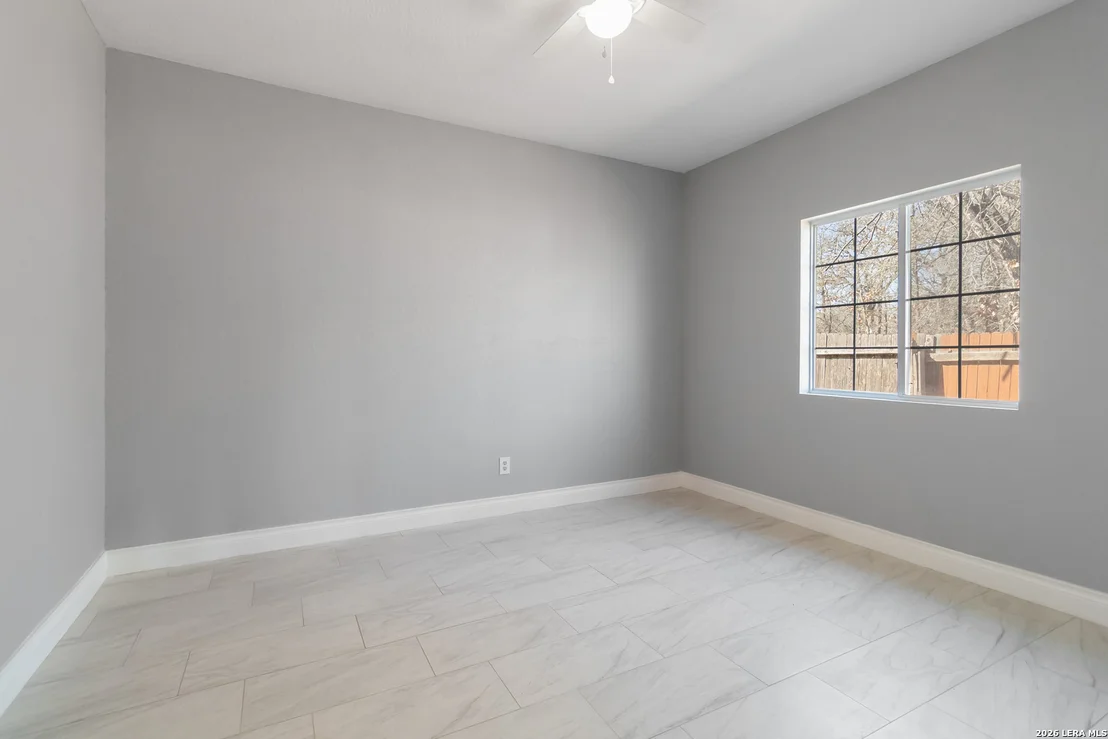 Photo of 3938 New Mathis