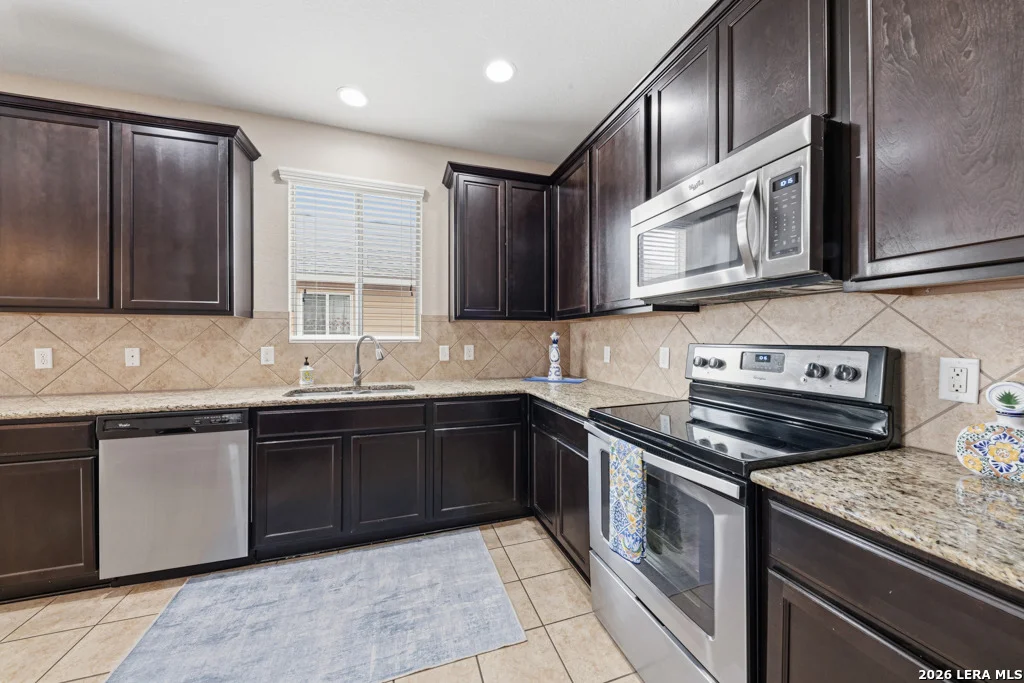 Photo of 7410 Derby Vista