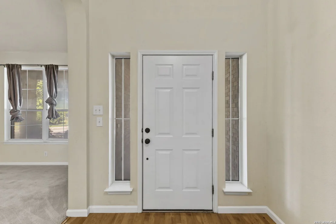 Photo of 8012 Eagle Peak