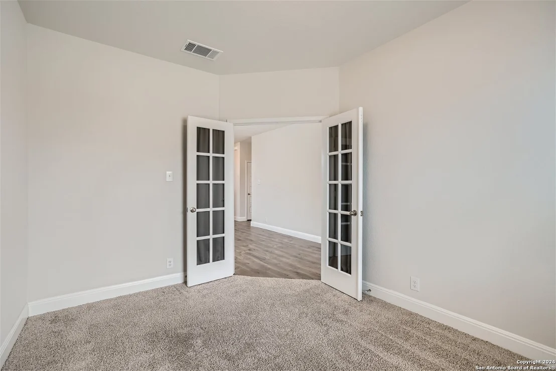 Photo of 628 ABLE BLUFF
