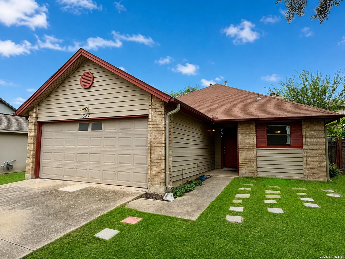 Photo of 627 Meadow Gate