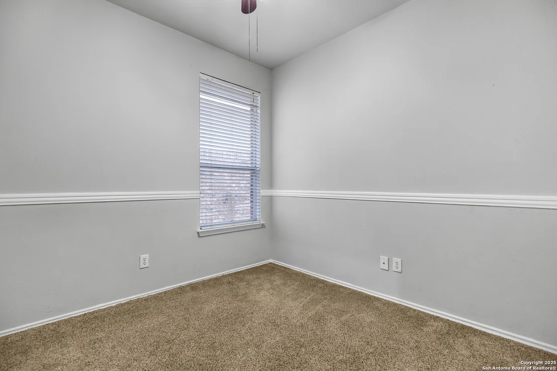 Photo of 6106 BRISCOE LEAF
