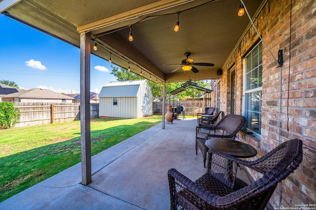 Photo of 5818 Lyndhurst Drive