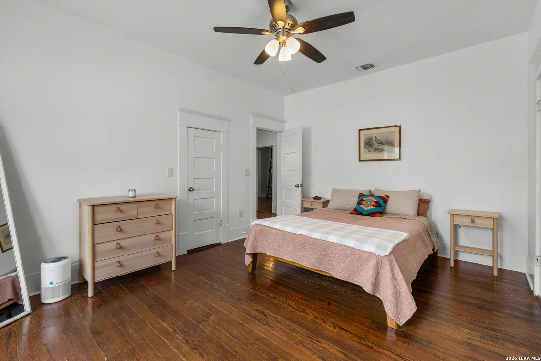 Photo of 1602 TEXAS AVE