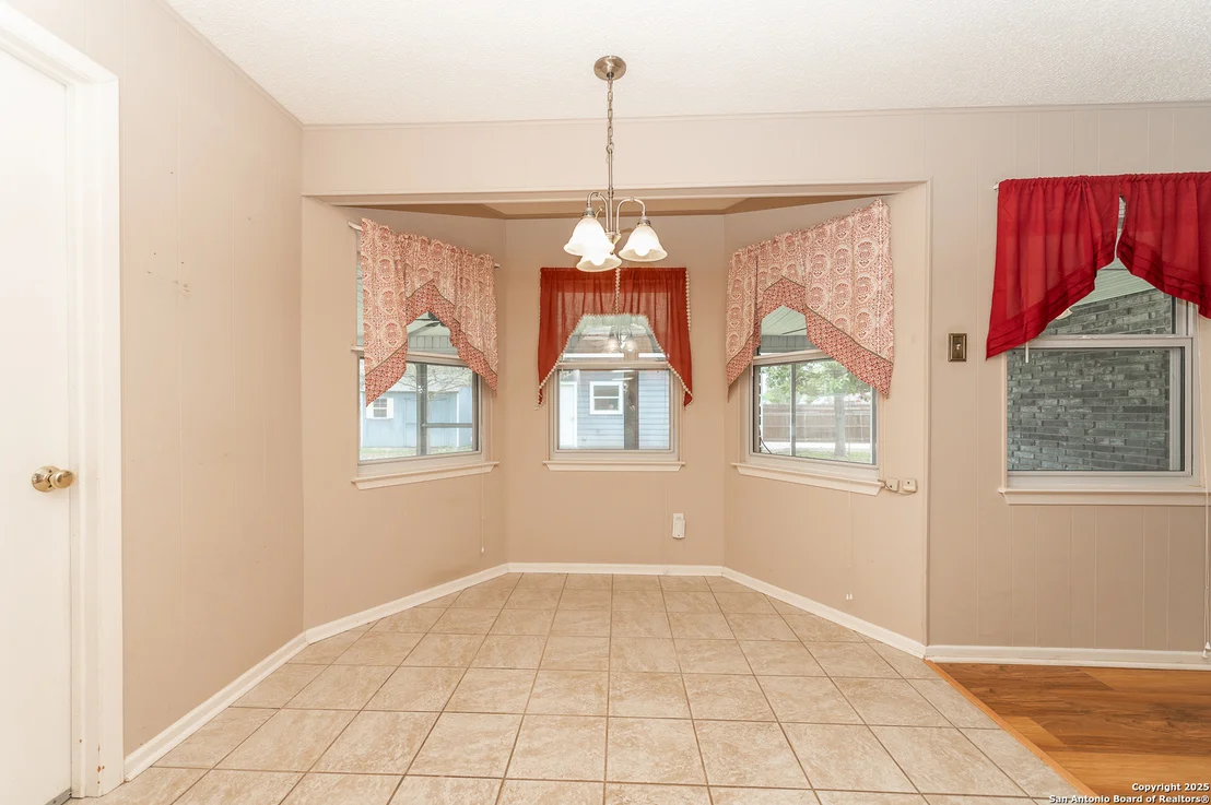 Photo of 409 Pecan Dr.
