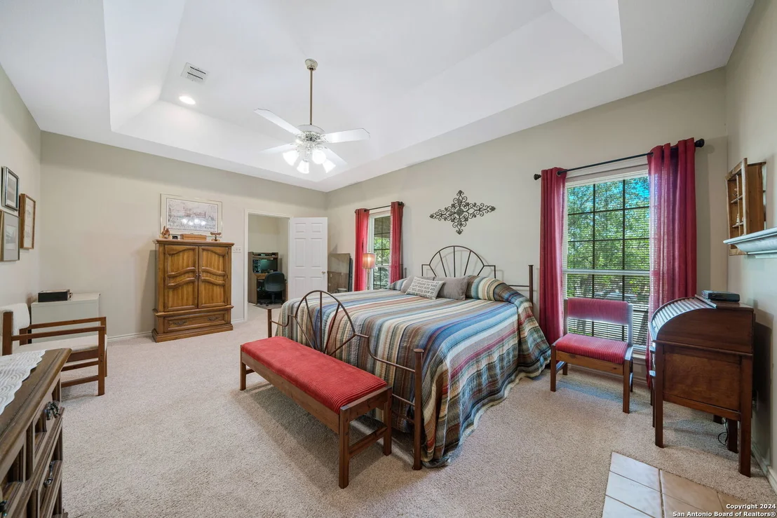 Photo of 2534 RIM OAK