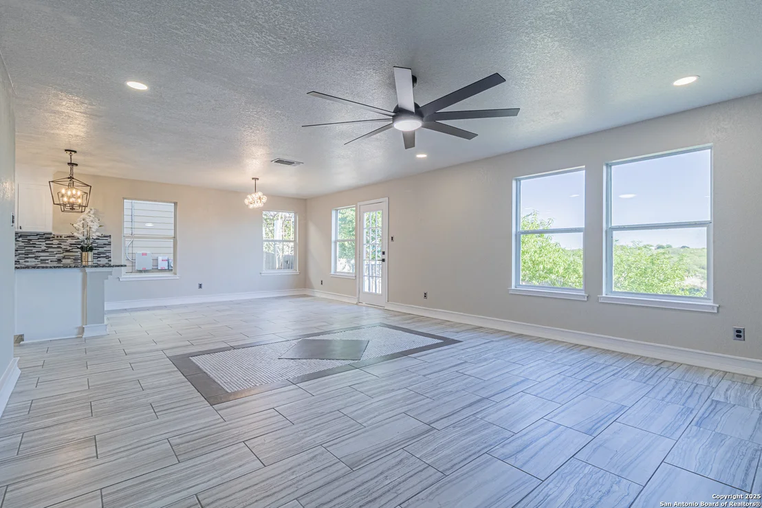 Photo of 5110 Sunview Vly