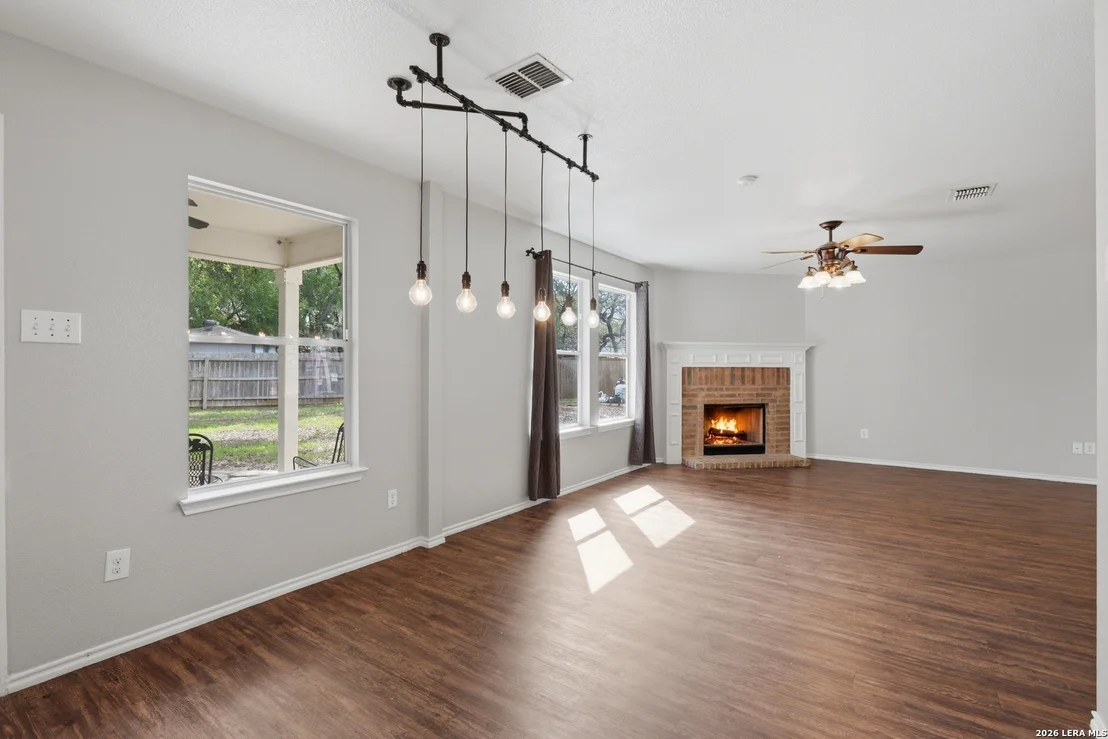 Photo of 11122 HILLSDALE LOOP