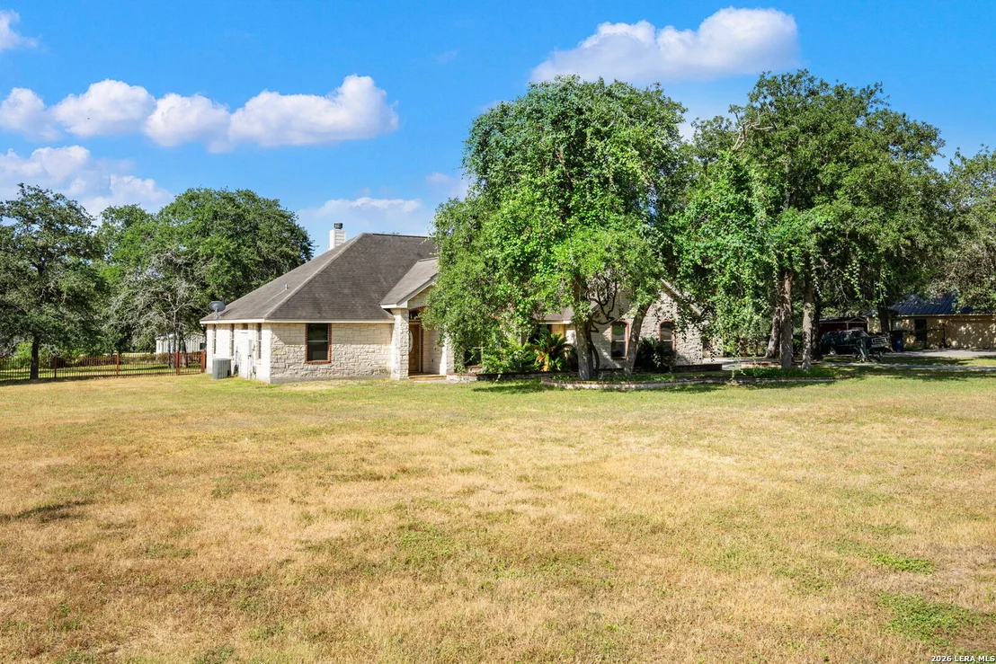 Photo of 112 LEGACY TRCE