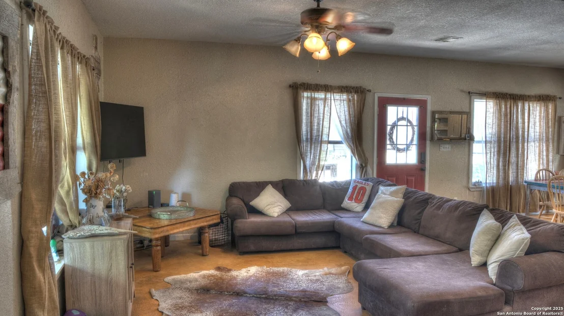Photo of 121 David Rankin Rd