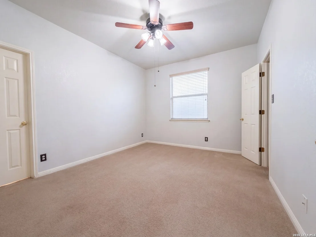 Photo of 357 FRANK BAUM DR