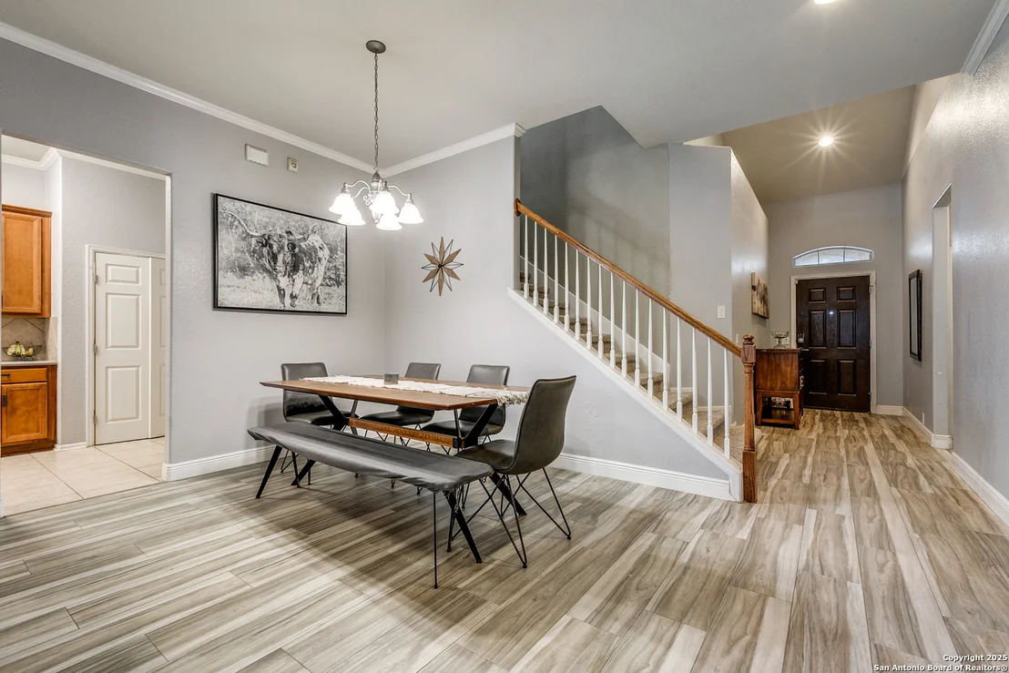 Photo of 1018 Tumbling Oaks