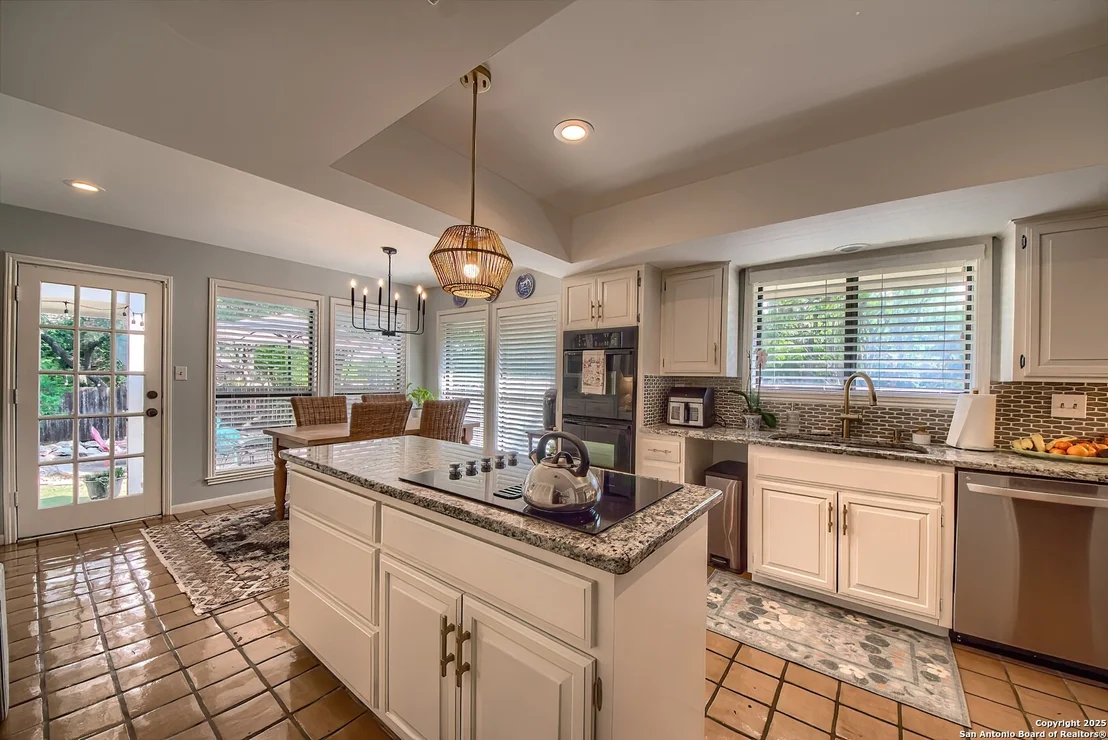 Photo of 13402 Vista Del Mar