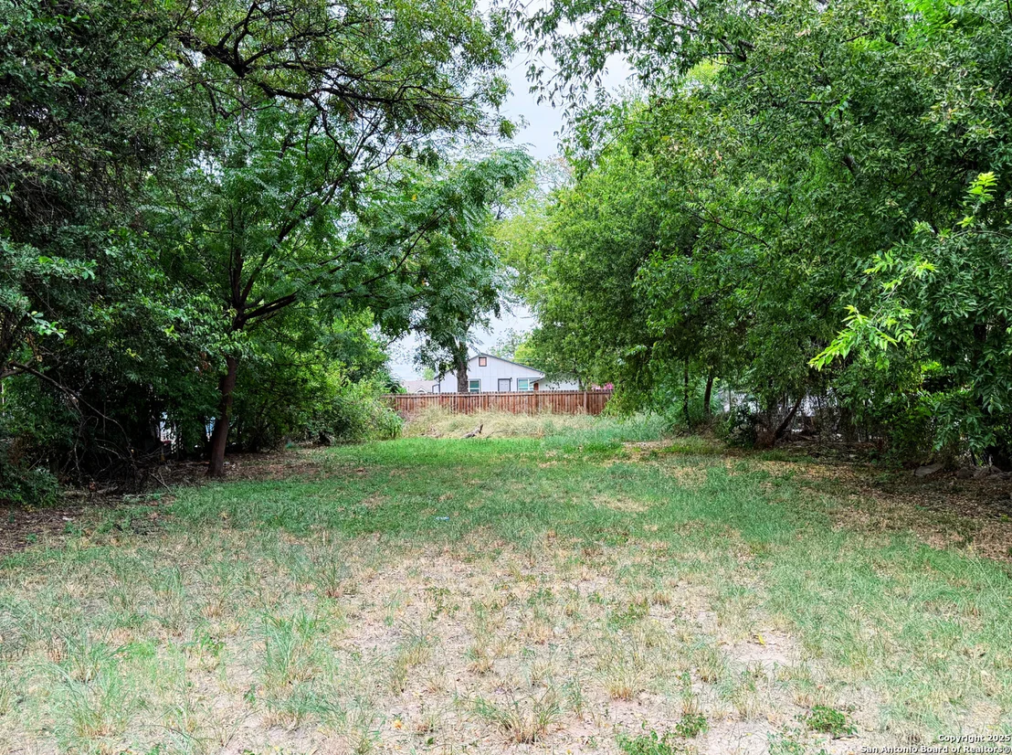 Photo of 117 Klein