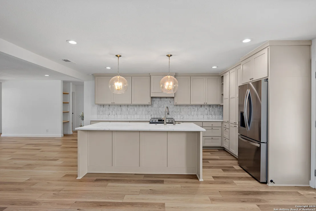 Photo of 1903 Danielle Dr