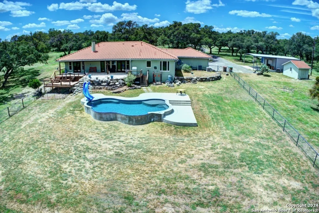 Photo of 555 CROOKED OAK DR