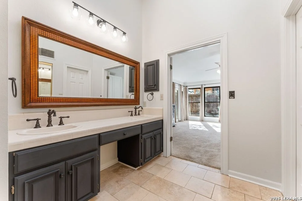 Photo of 14802 River Mill