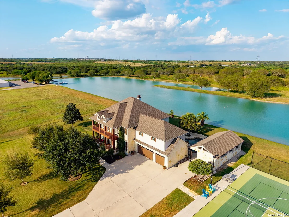 Photo of 311 Ski Plex
