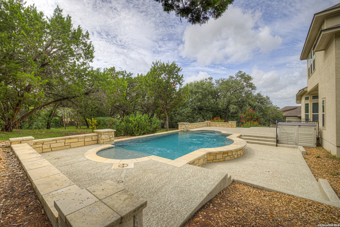 Photo of 8310 Garden Arbor