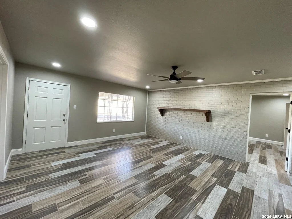 Photo of 2313 Lorilee Dr
