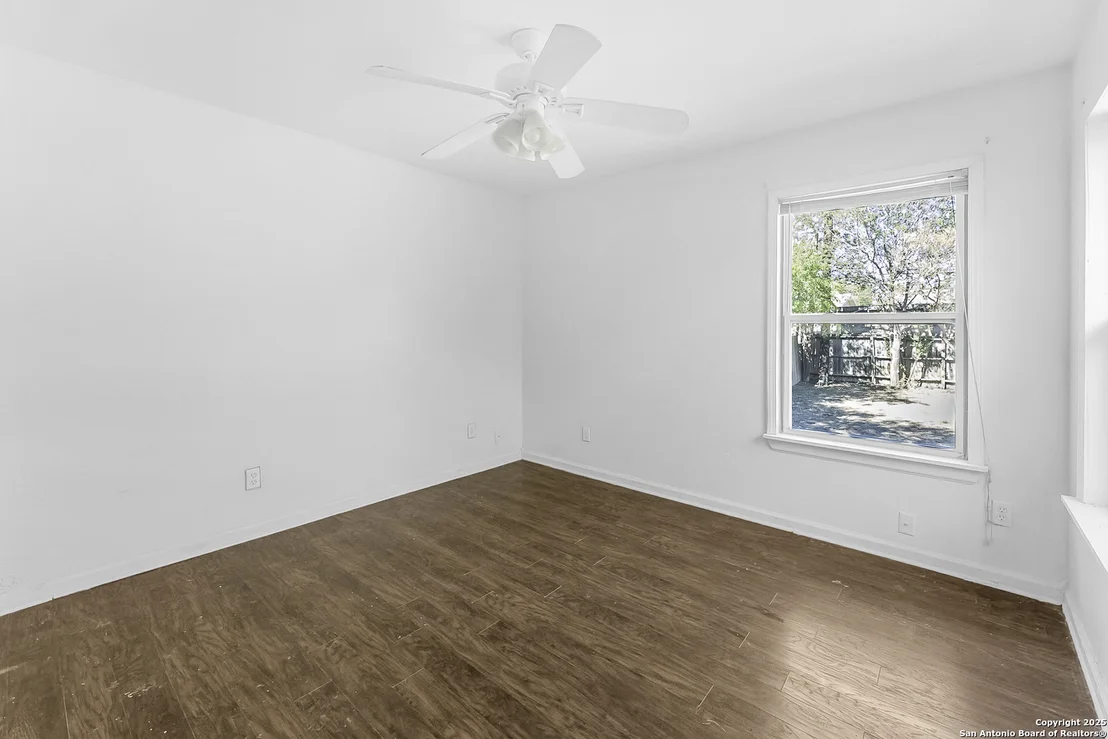 Photo of 139 Belfast