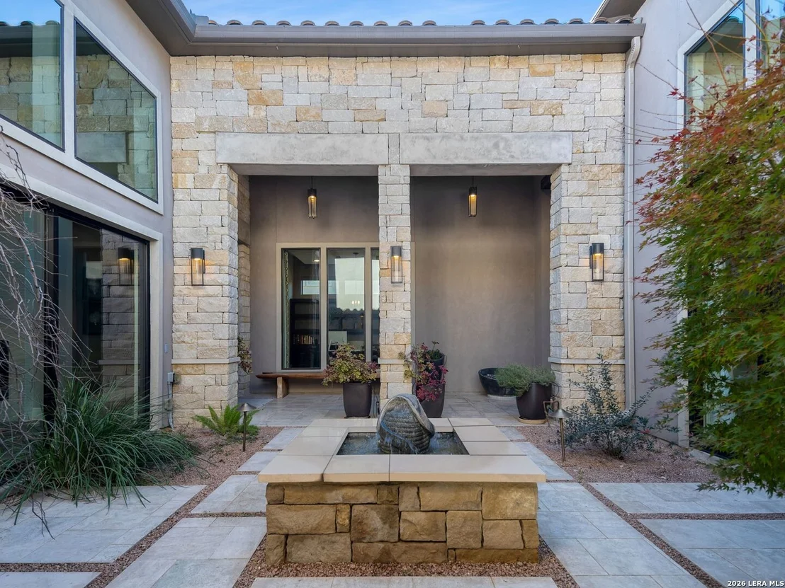 Photo of 3915 El Chamizal