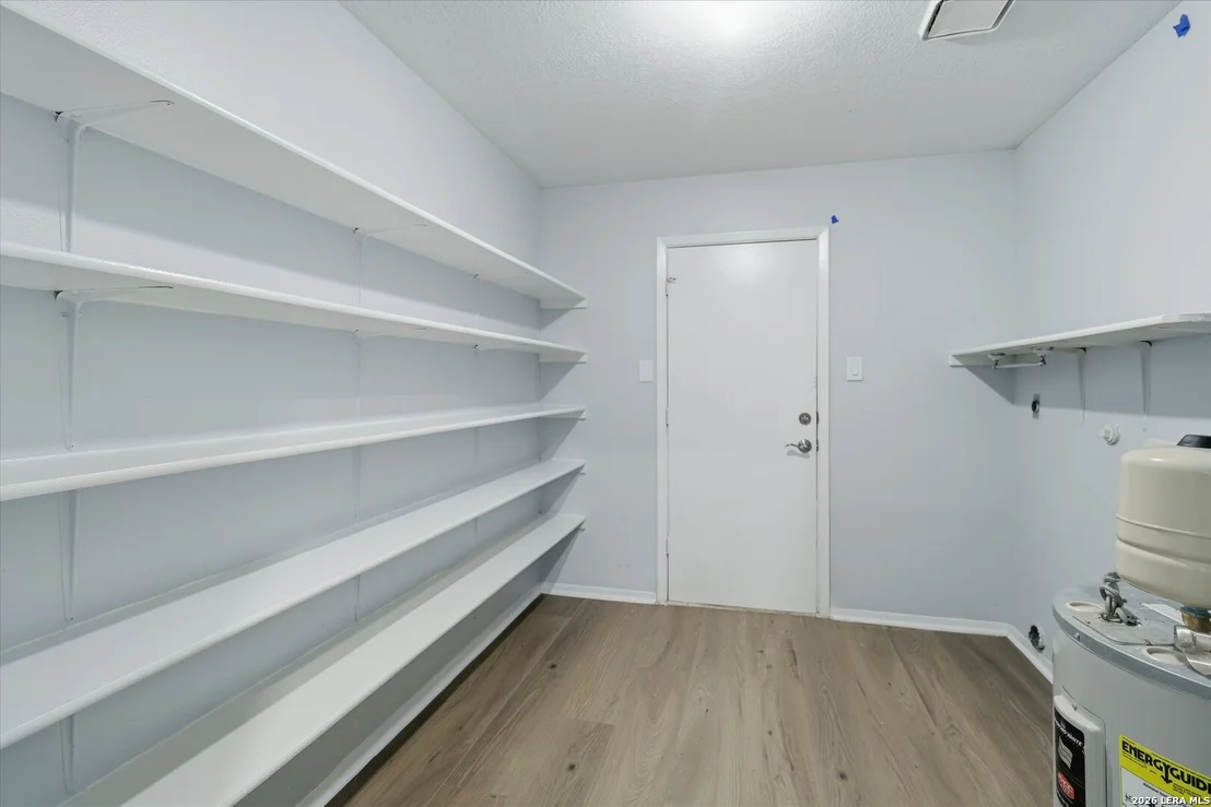 Photo of 6838 Park Haven