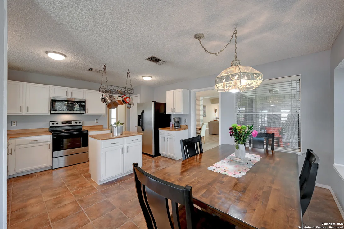 Photo of 3734 Colter