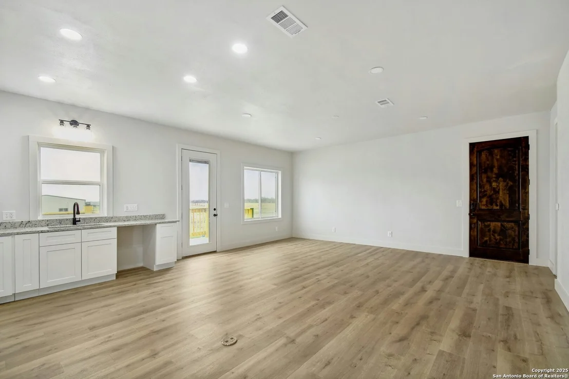 Photo of 138 RANCHERS WAY