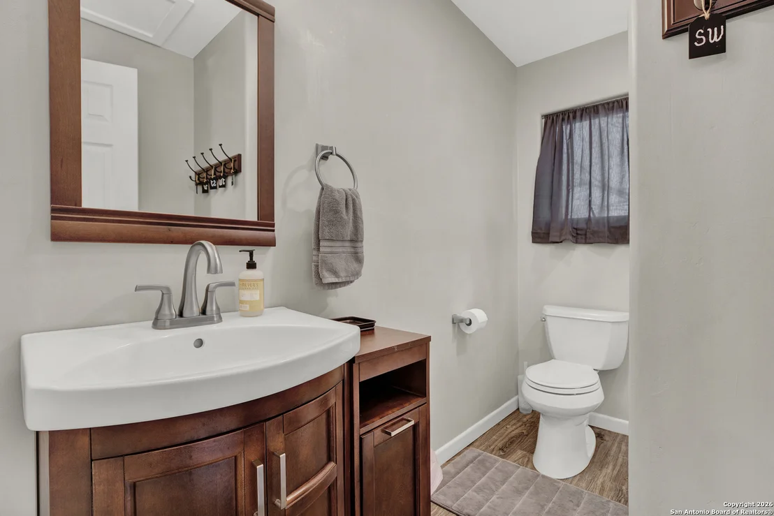 Photo of 308 Oakhaven Lane