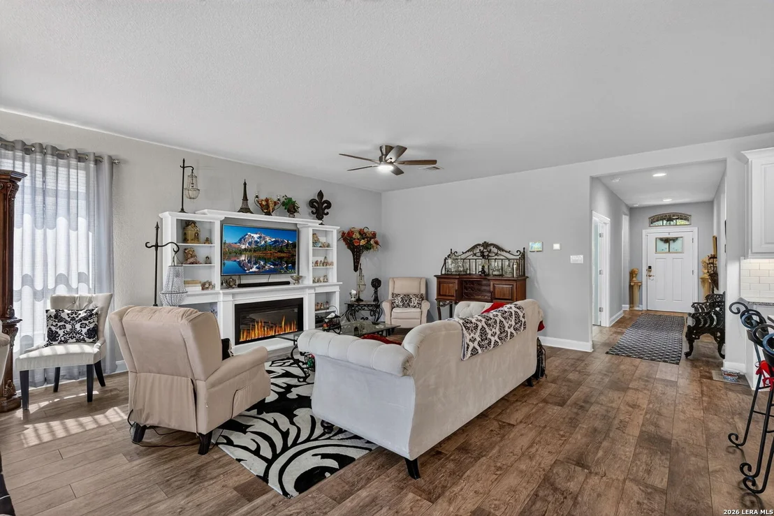 Photo of 9314 KING VLY