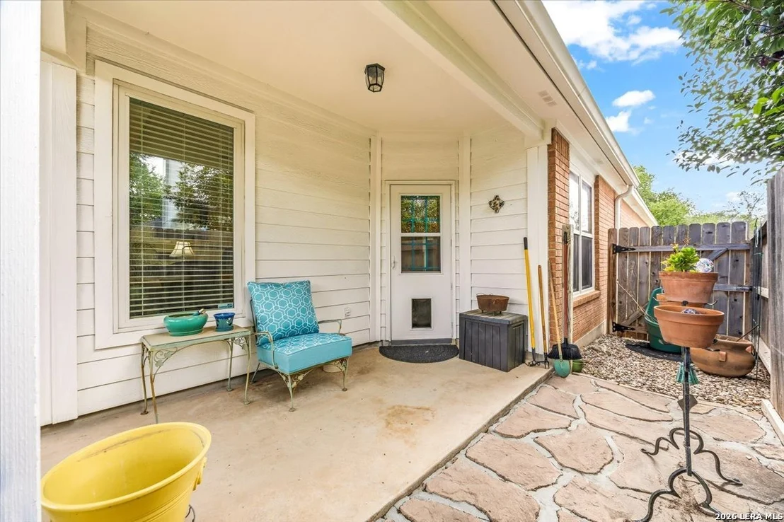 Photo of 17202 Blanco Oaks